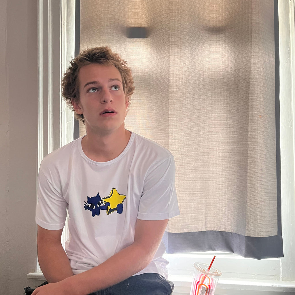 STAR CAT TEE - WHITE