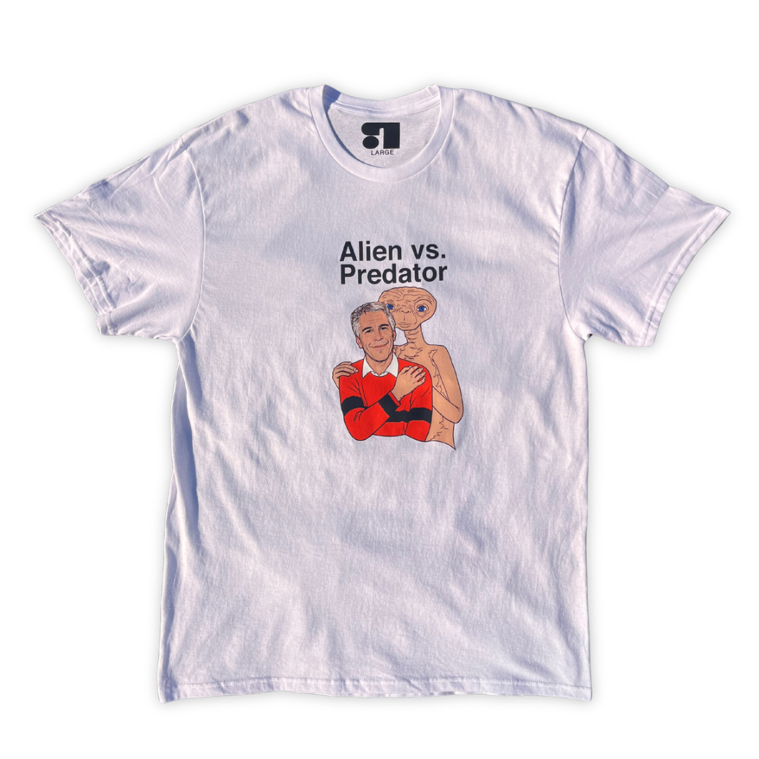 ALIEN VS PREDATOR TEE - WHITE